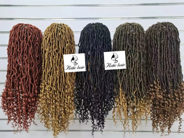 Fashionable Synthetic hair wigs with baby hair Soft Locs wig full lace wig - Image 4